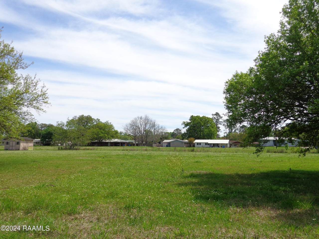 914 Luke Drive - Photo 1