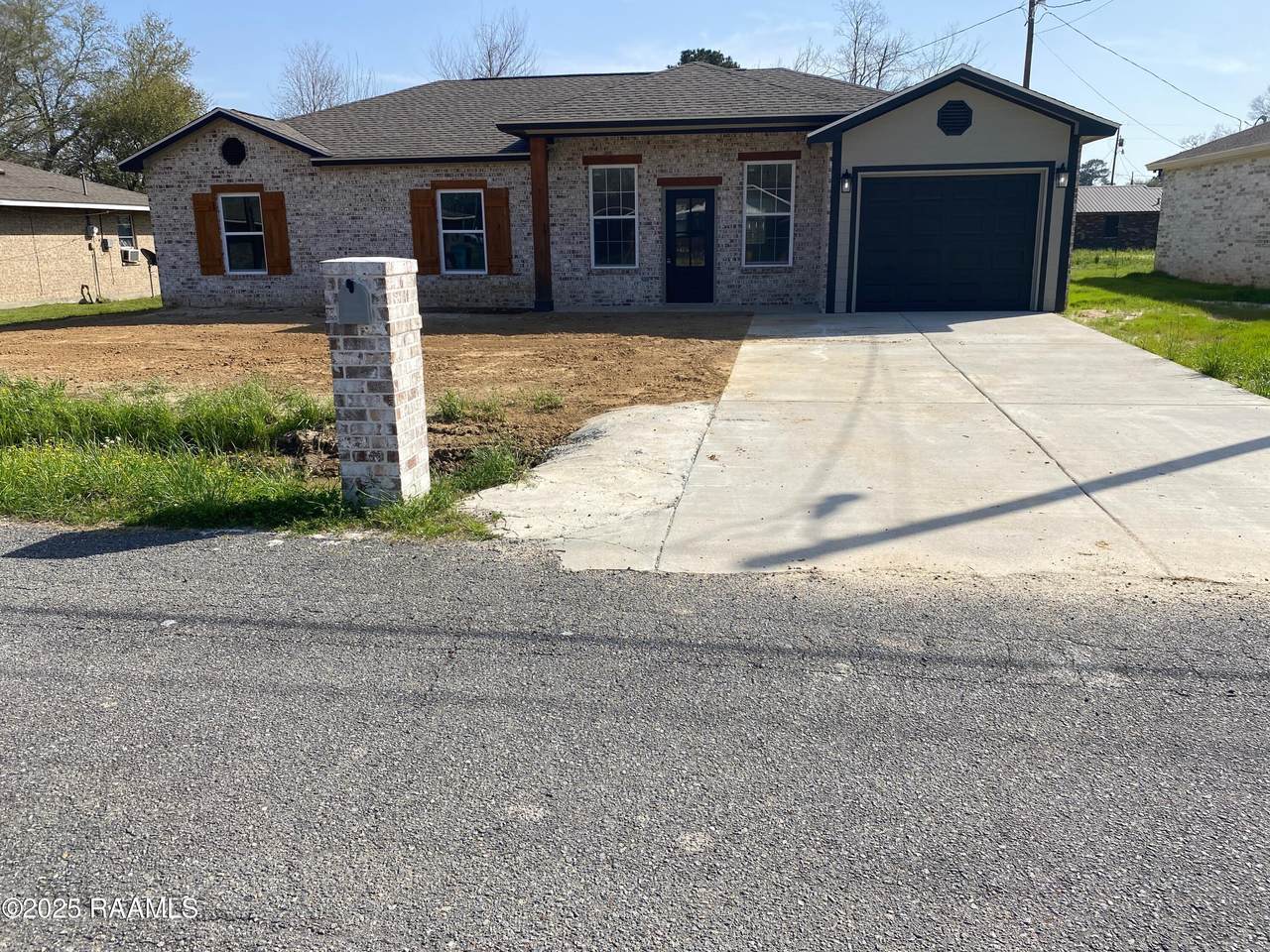 220 Garnet Dr Drive - Photo 1