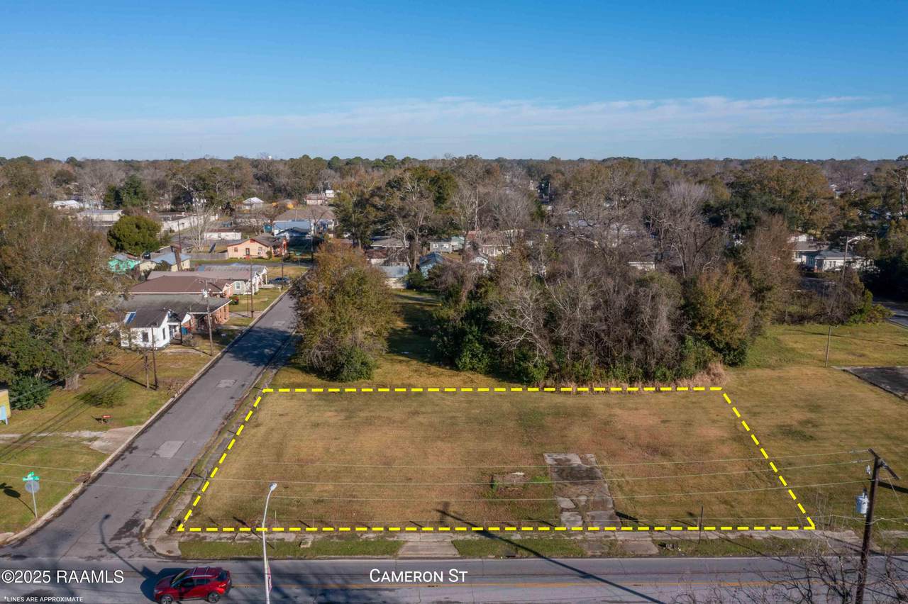 900 & 910 Cameron Street - Photo 1