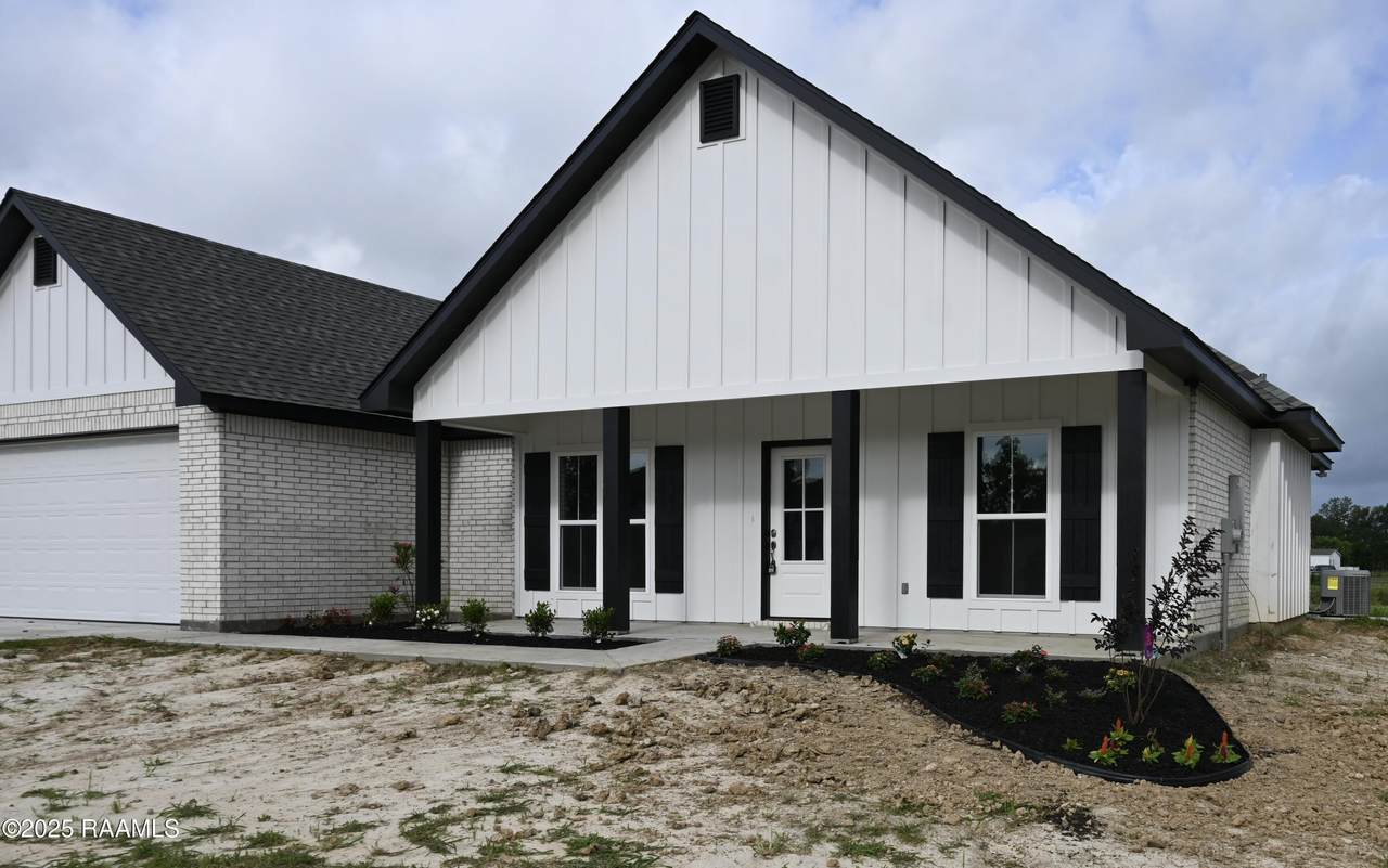 https://bt-photos.global.ssl.fastly.net/acadiana/1280_boomver_2_25001886-2.jpg