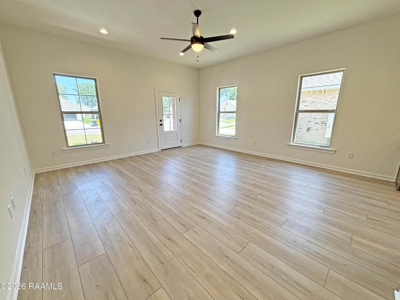 https://bt-photos.global.ssl.fastly.net/acadiana/1280_boomver_2_2600001826-2.jpg