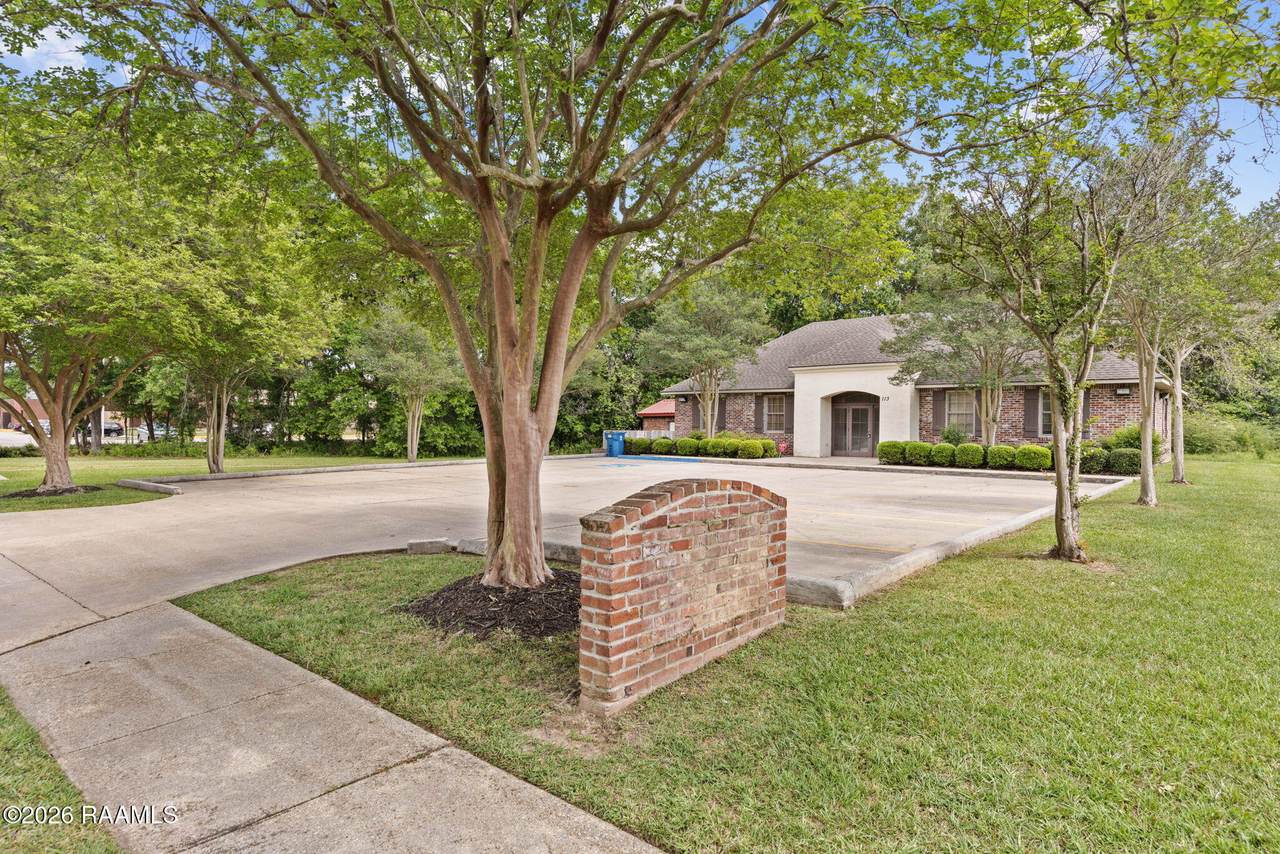 https://bt-photos.global.ssl.fastly.net/acadiana/1280_boomver_2_2600002773-2.jpg