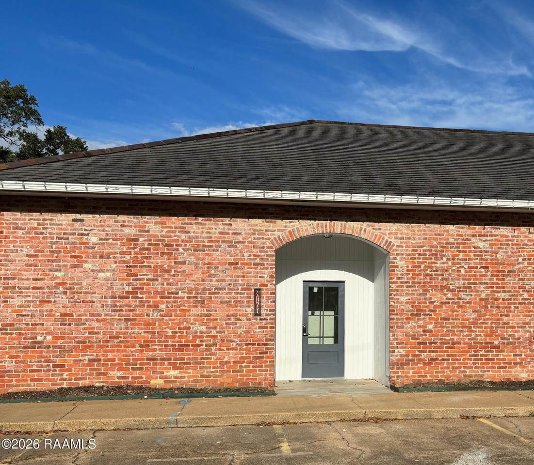 816 Harding Street - Photo 1