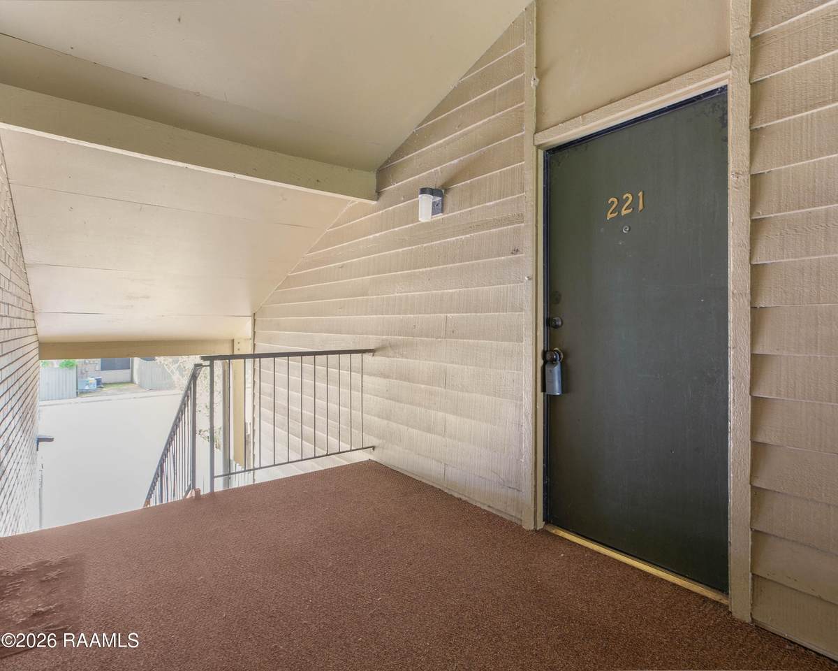 220 Doucet Road - Photo 1