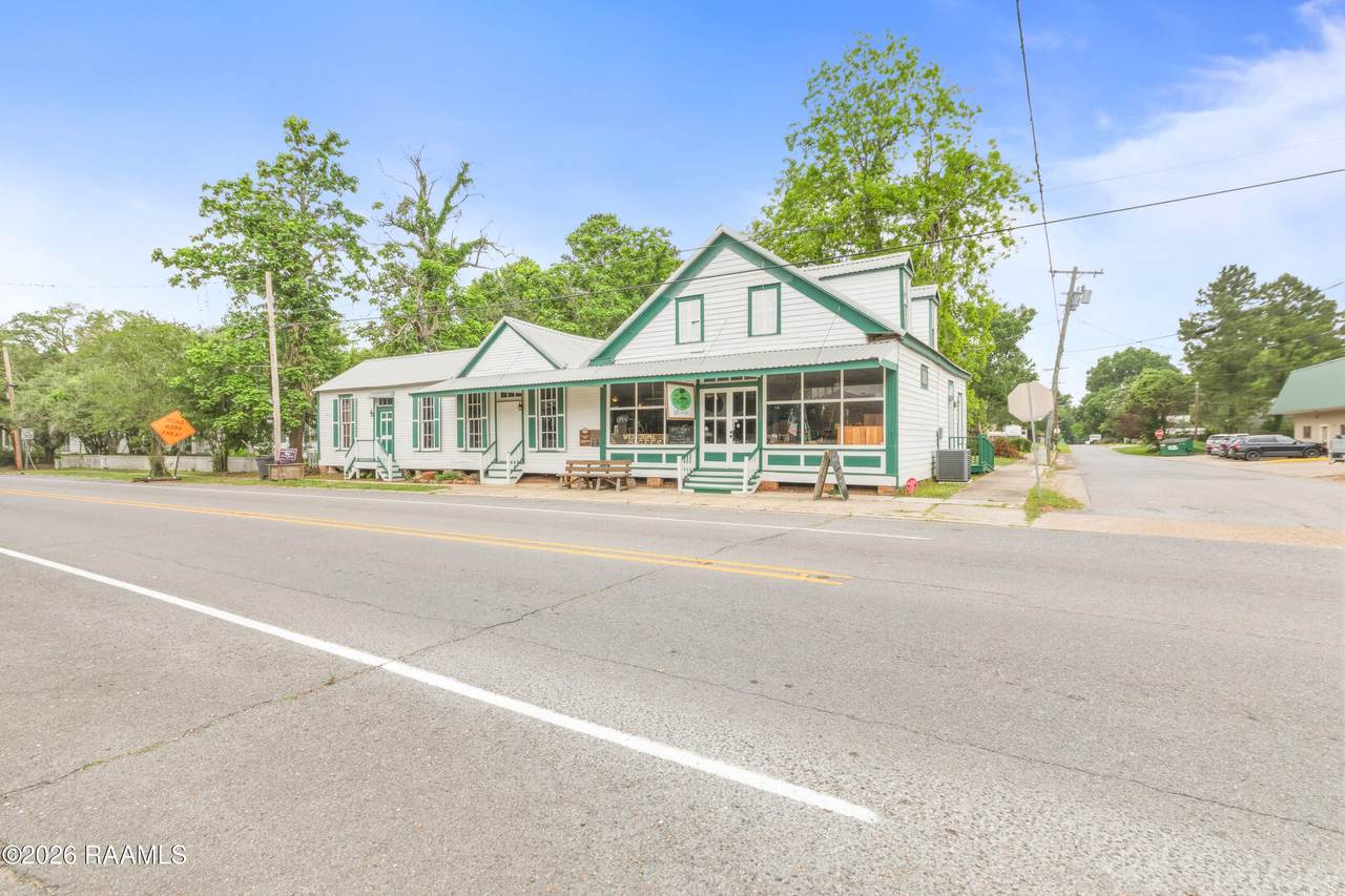 https://bt-photos.global.ssl.fastly.net/acadiana/1280_boomver_2_2600003390-2.jpg