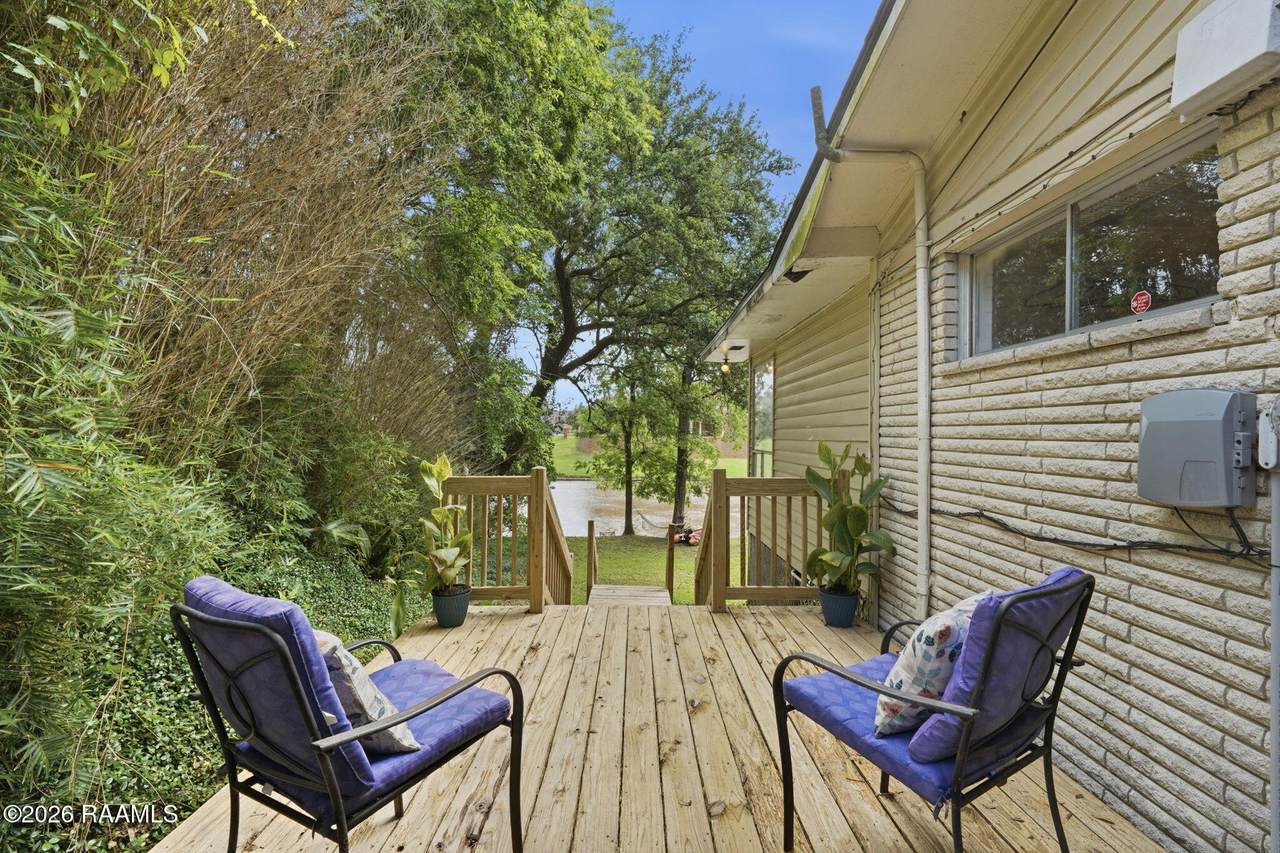 https://bt-photos.global.ssl.fastly.net/acadiana/1280_boomver_1_2600004094-2.jpg