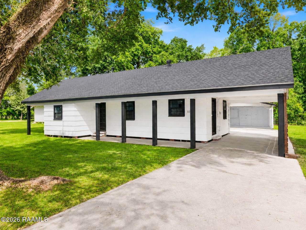 1010 Alcide Bonin Road - Photo 1