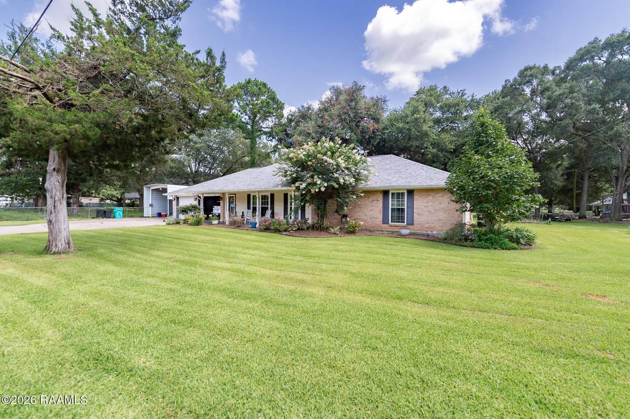 https://bt-photos.global.ssl.fastly.net/acadiana/1280_boomver_2_2600005596-2.jpg
