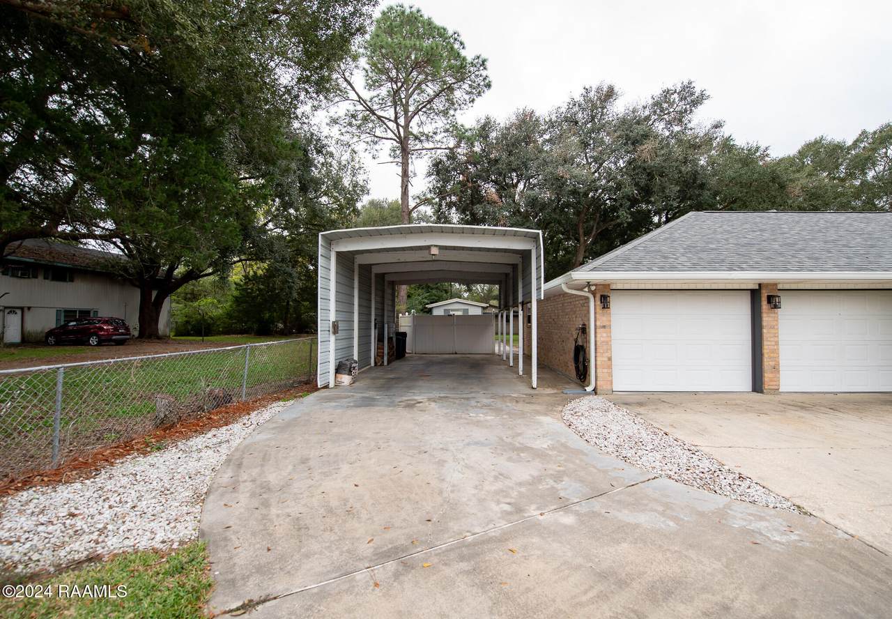 https://bt-photos.global.ssl.fastly.net/acadiana/1280_boomver_2_2600005596-2.jpg