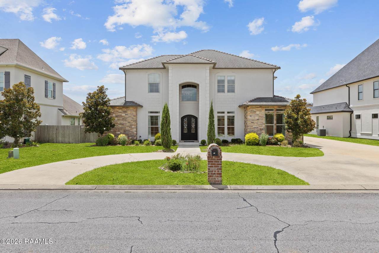 112 Rio Ridge Road - Photo 1