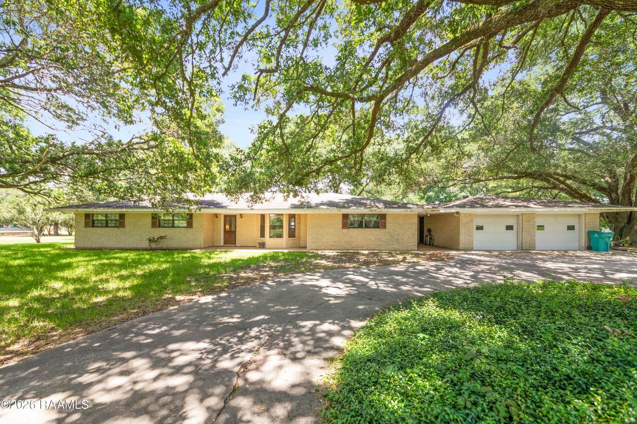 2218 Highway 31 - Photo 1