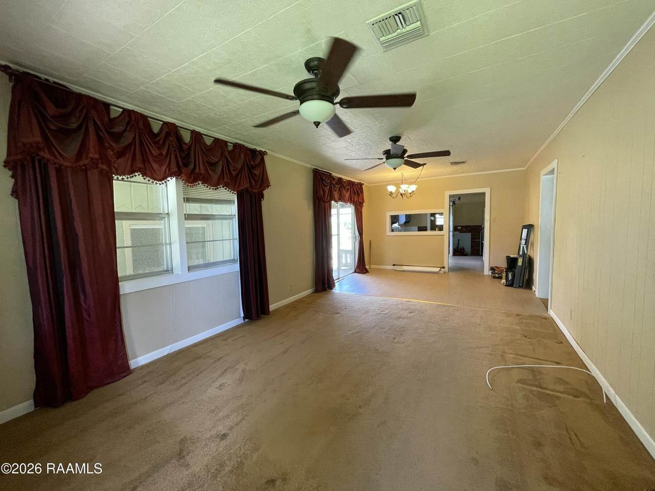 https://bt-photos.global.ssl.fastly.net/acadiana/1280_boomver_2_2600006371-2.jpg