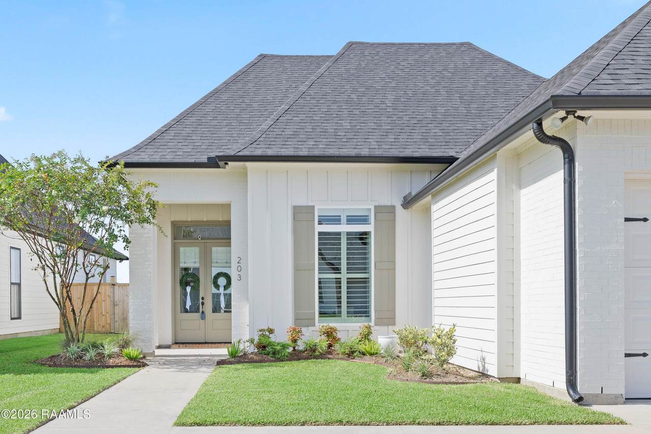 https://bt-photos.global.ssl.fastly.net/acadiana/1280_boomver_2_2600006458-2.jpg