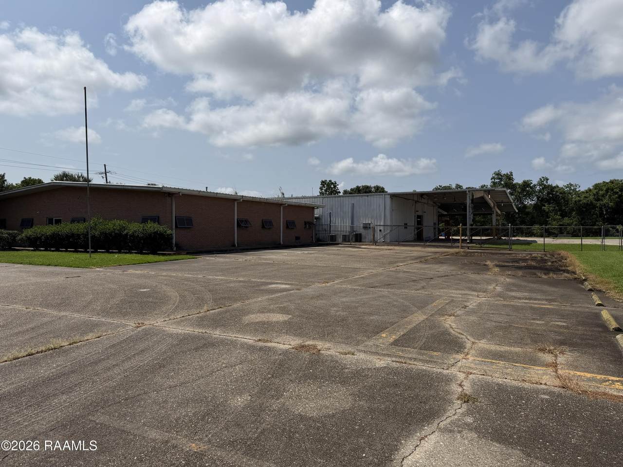 https://bt-photos.global.ssl.fastly.net/acadiana/1280_boomver_2_2600008022-2.jpg