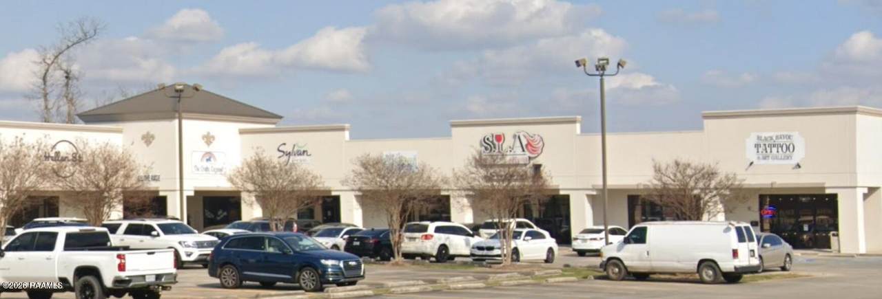 201 Albertson Parkway - Photo 1
