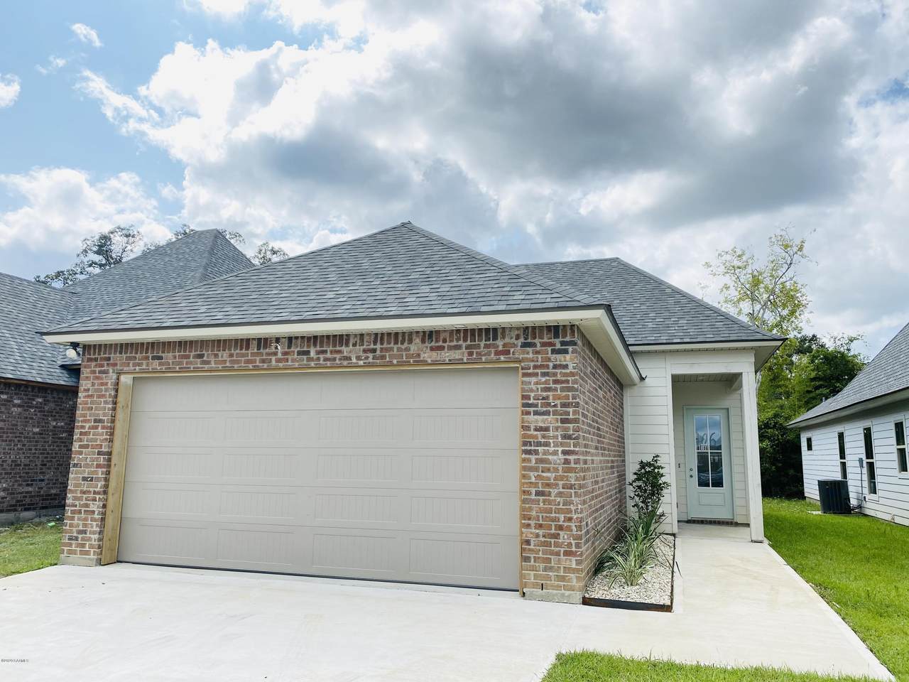 106 Grays Landing Lane - Photo 1