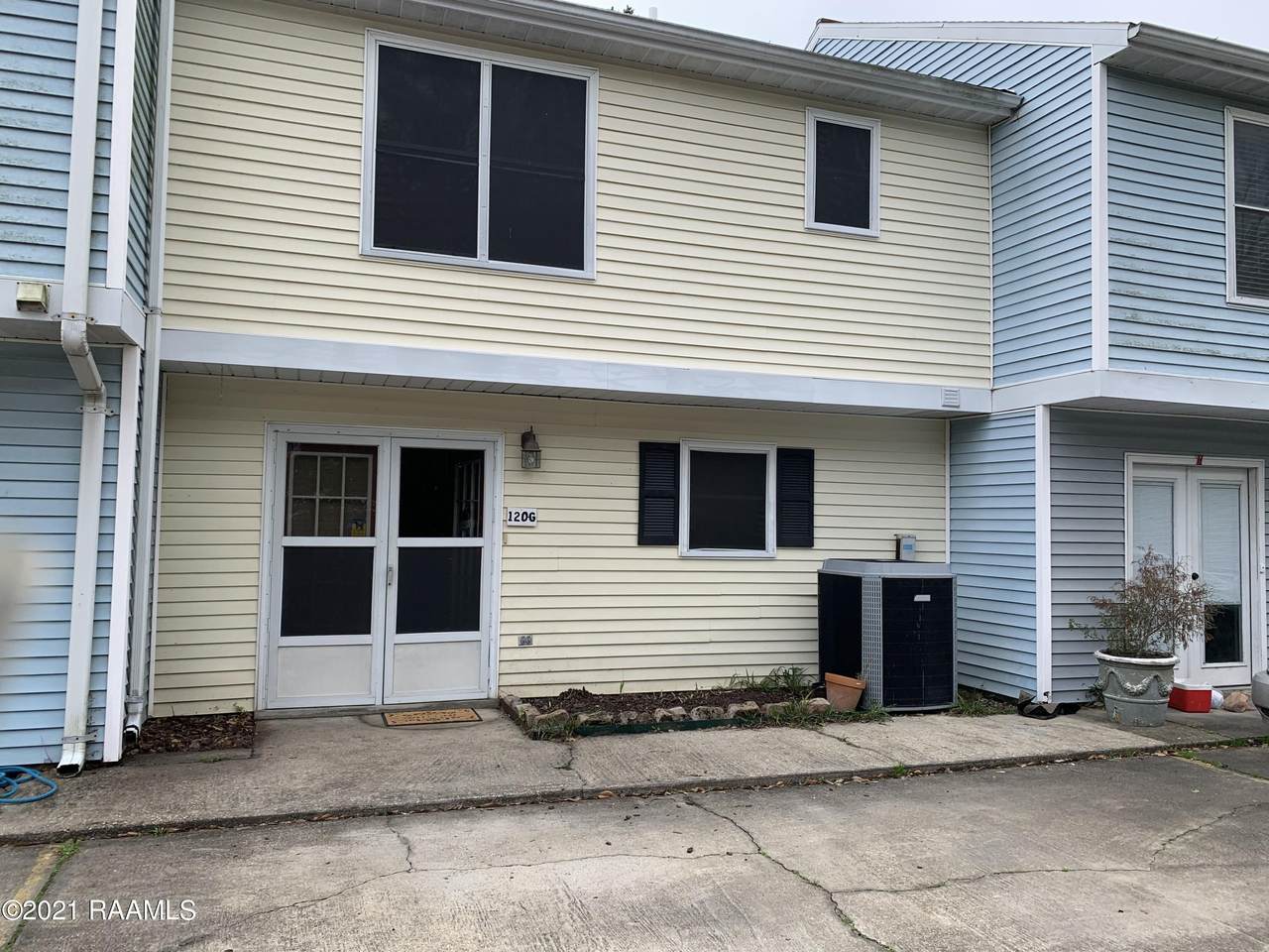 120 Mimosa Place - Photo 1