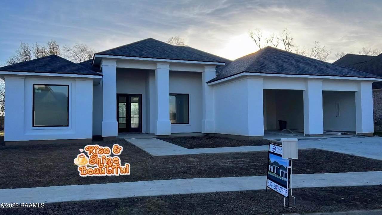 512 Cedar Lake Drive - Photo 1