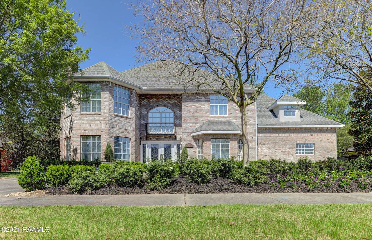 109 Peck Boulevard - Photo 1