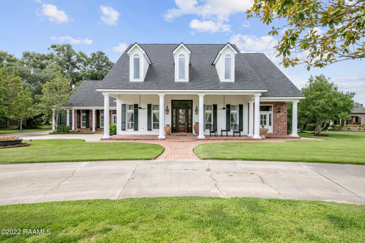 223 Laken Lane - Photo 1