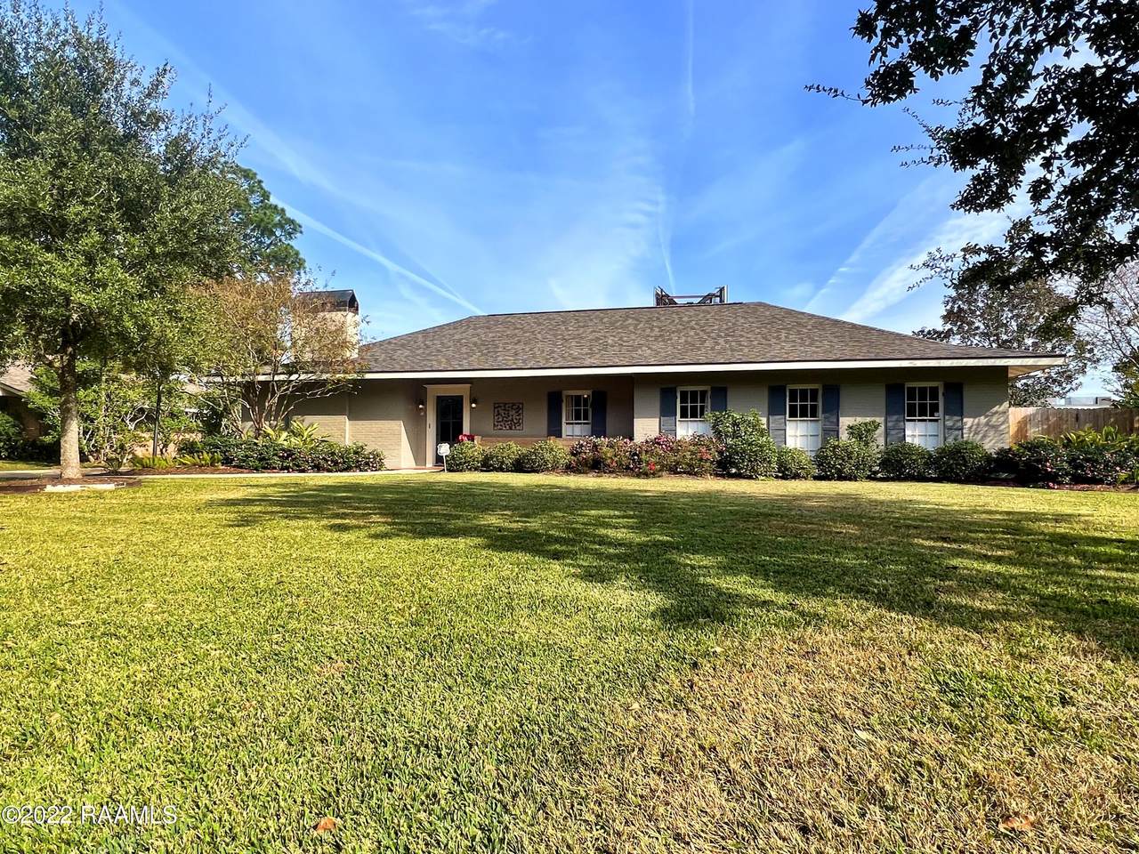 119 Beverly Drive - Photo 1