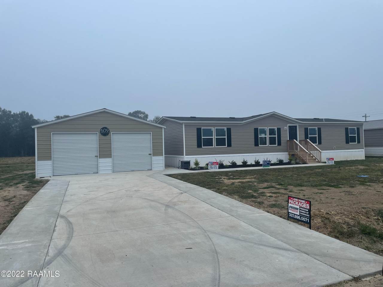 609 Everest Road - Photo 1