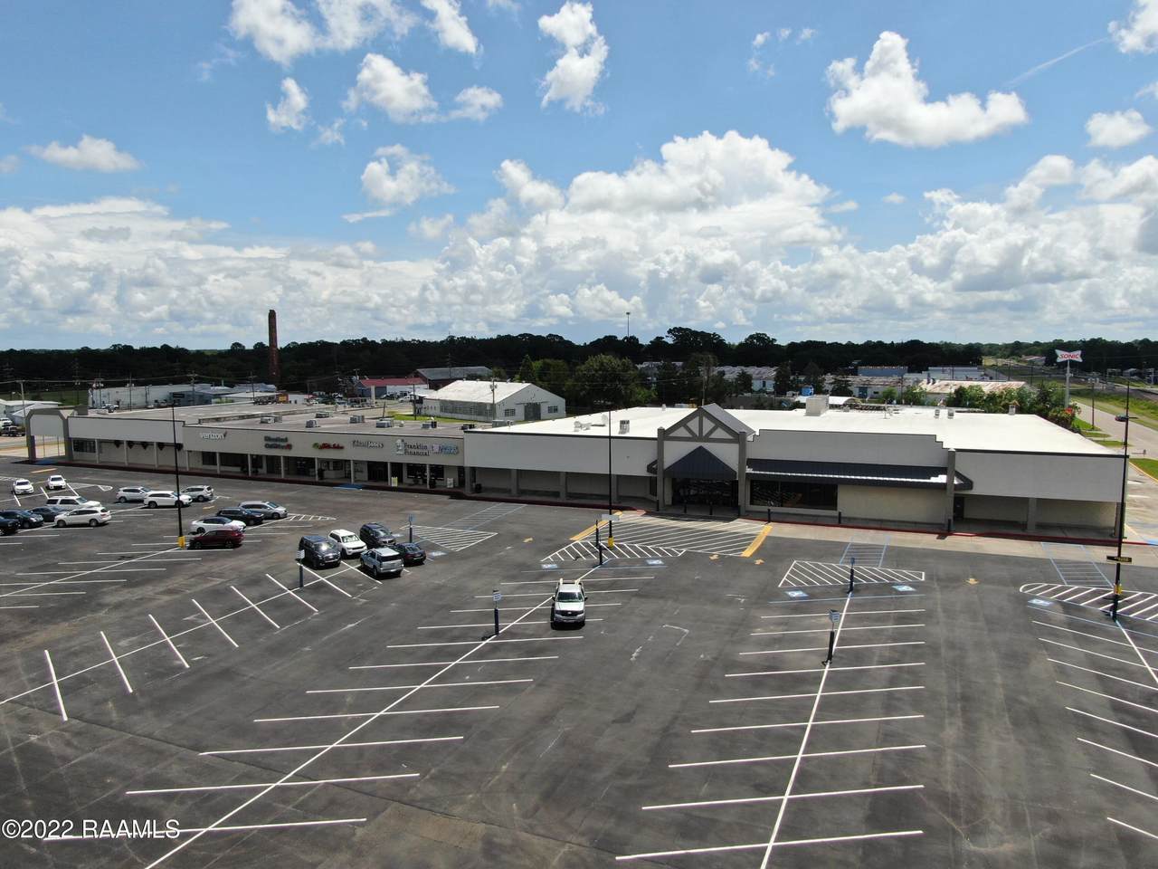 1100 Main Street - Photo 1