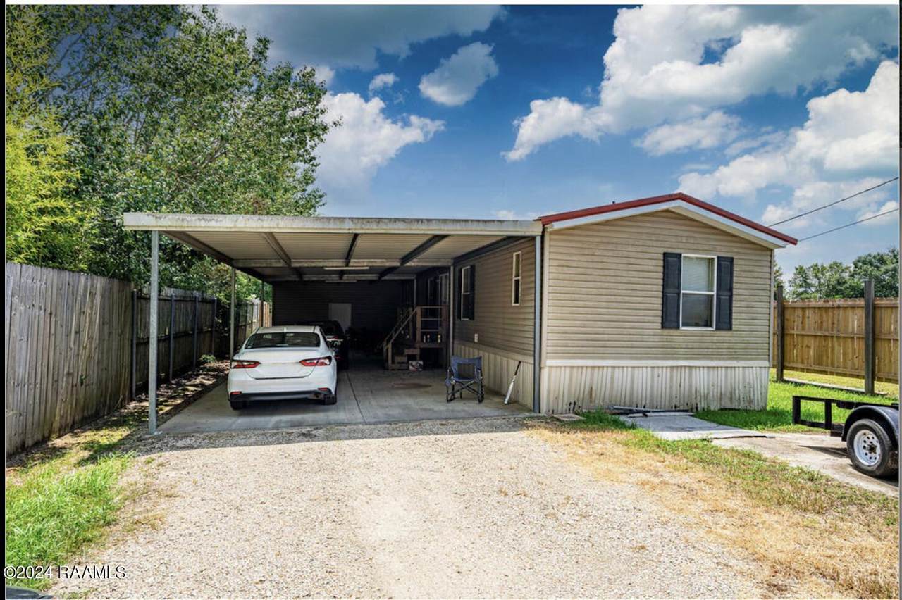 1920 Milton Avenue - Photo 1