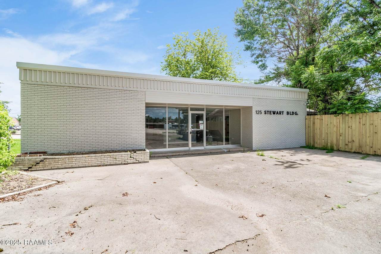 125 Stewart Street - Photo 1