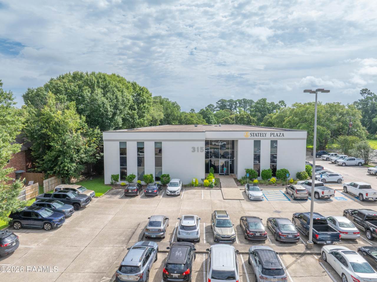 https://bt-photos.global.ssl.fastly.net/acadiana/1280_boomver_3_2600005313-2.jpg