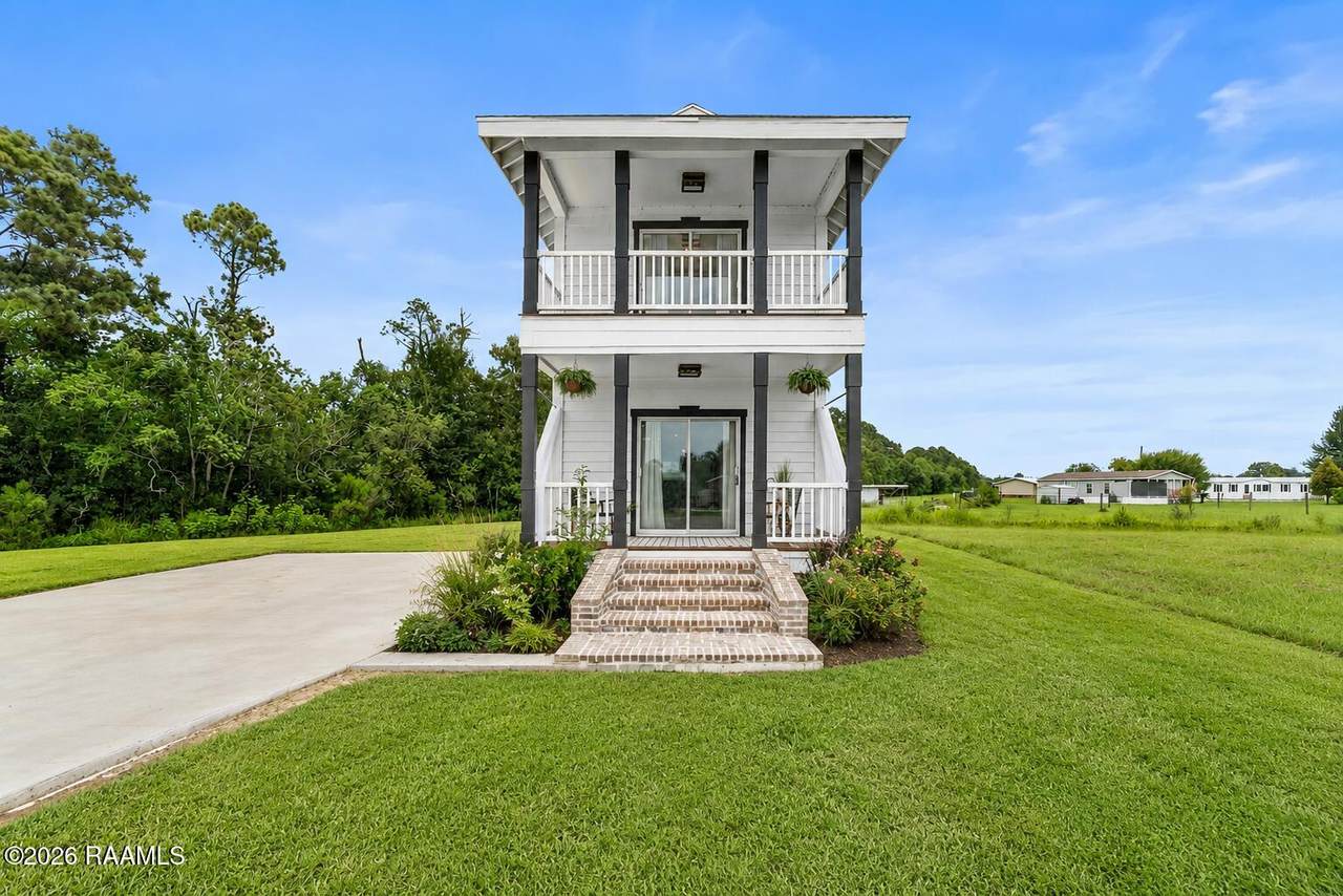 264 Oak Manor Road - Photo 1
