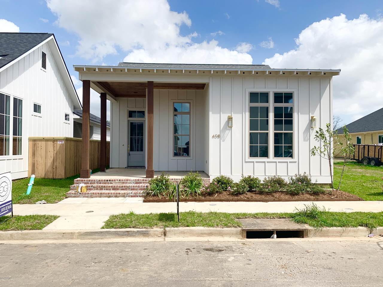408 Catalina Lane - Photo 1