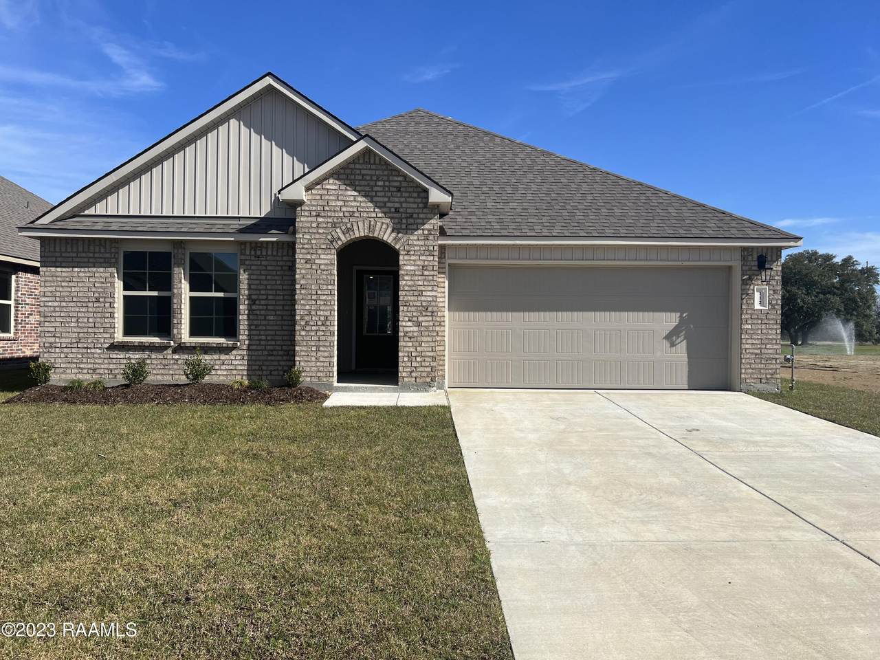 112 Harvest Lane - Photo 1