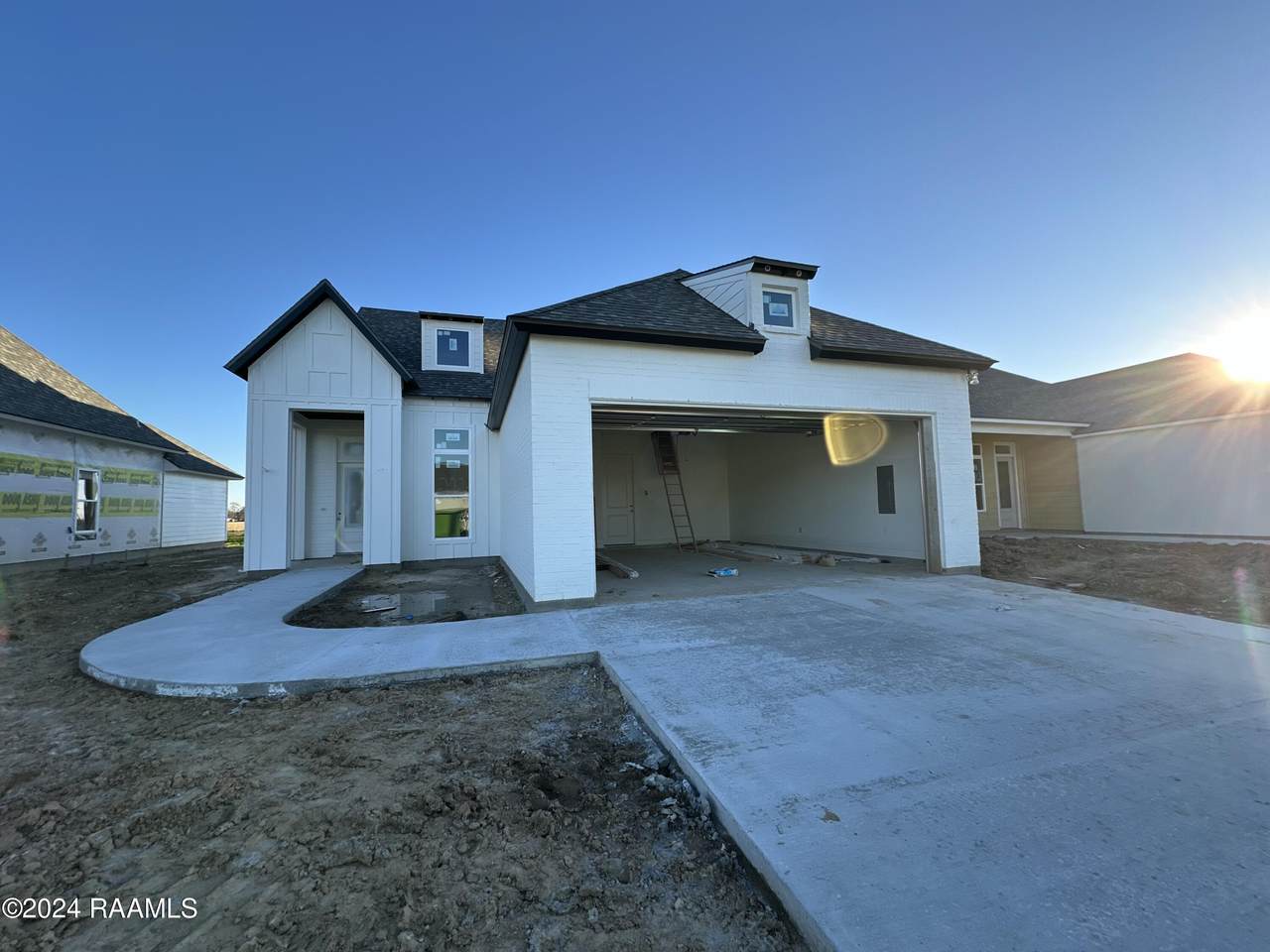 202 Sandy Bay Drive, Broussard, LA 70518 (MLS 23010943) Keaty Real Estate