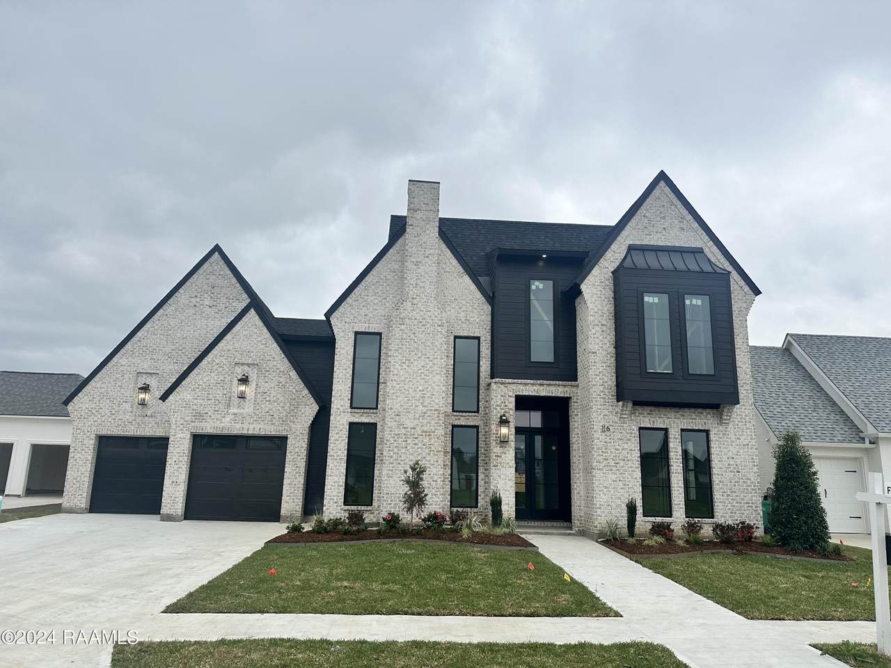 116 Lansing Lane, Broussard, LA 70518 (MLS 23010048) Keaty Real Estate