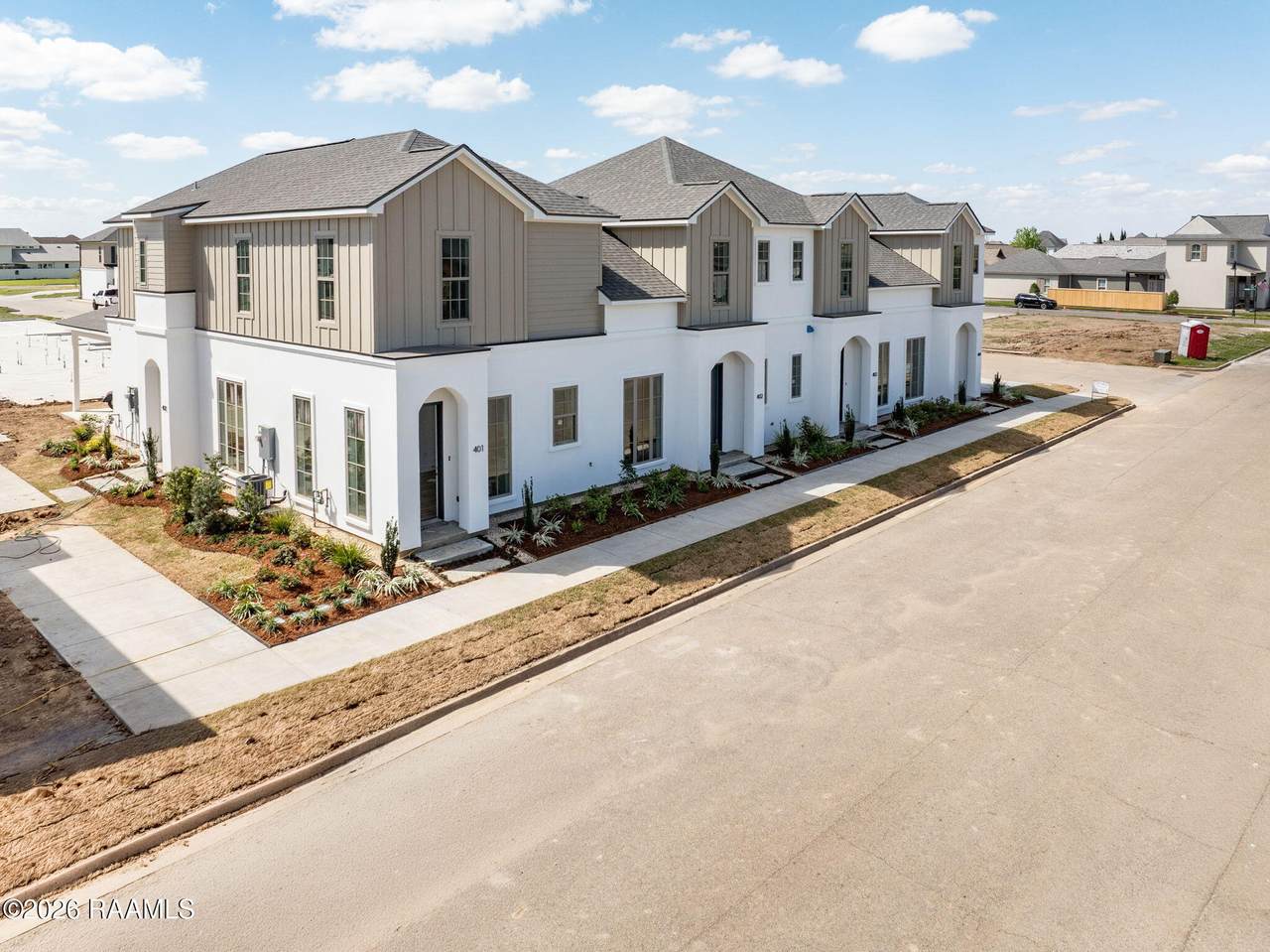 https://bt-photos.global.ssl.fastly.net/acadiana/1280_boomver_5_2600000430-2.jpg