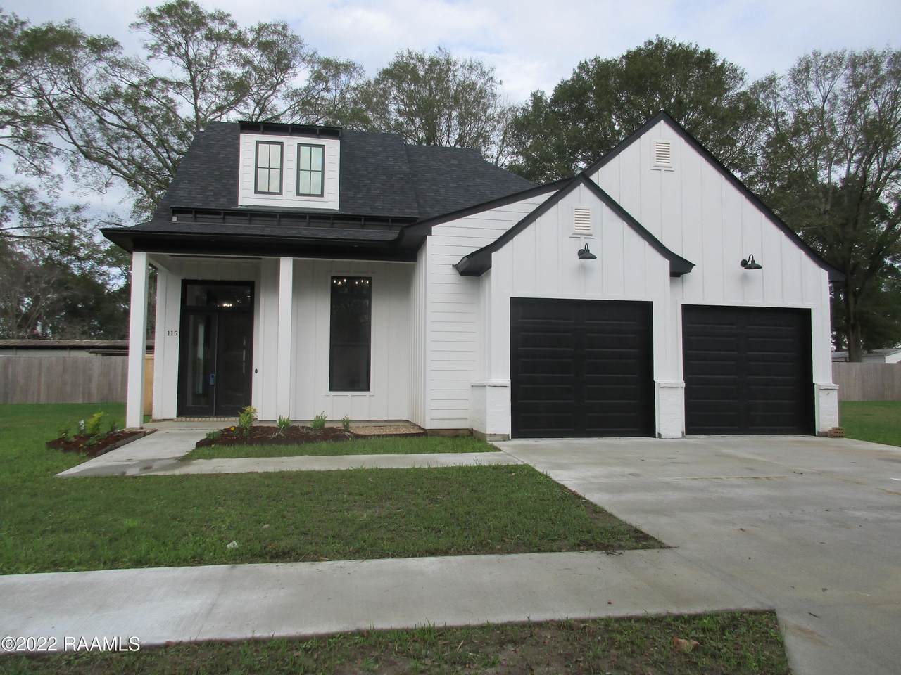 115 Preservation Drive - Photo 1