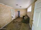 1018 Eighth Street - Photo 14