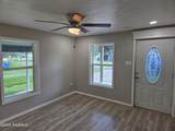814 Howard Street - Photo 4