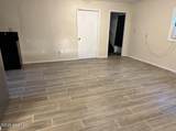 1006 Dupuis Street - Photo 5