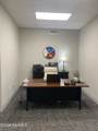 412 Travis Street - Photo 15