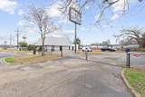 1414 Evangeline Thruway - Photo 3