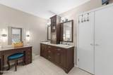 305 Halcott Drive - Photo 15