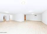 520 Magnolia Street - Photo 3