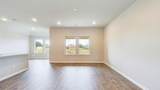 142 Colett Drive - Photo 3