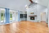 304 Monteigne Drive - Photo 3