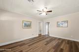 715 Robert Street - Photo 3