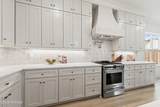 102 Queen Palm Circle - Photo 4