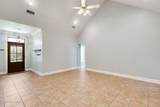 203 Rue Soleil - Photo 3