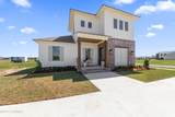 400 Villager Avenue - Photo 4